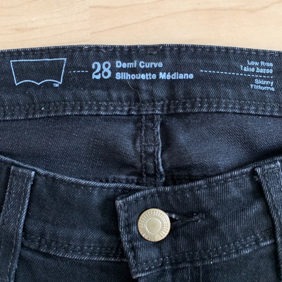 Levi’s Women Demi Curve Low Rise Skinny Jeans - Picture 4 of 11